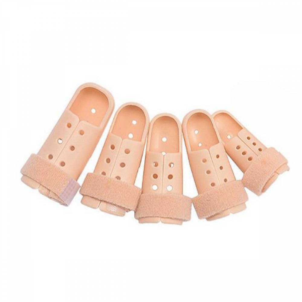 손가락 깁스 2개